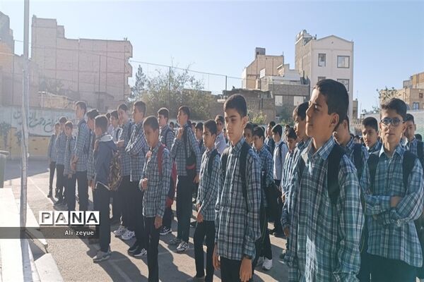 شروع ماه مهر در مدرسه شاهد حضرت مهدی (عج)