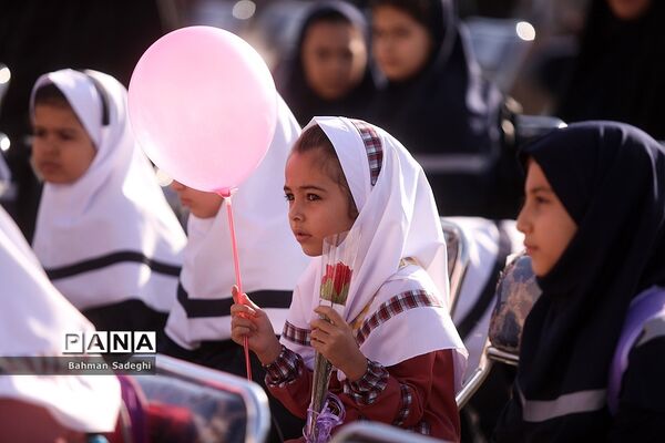 مراسم آغاز سال تحصیلی ۱۴۰۳-۱۴۰۲ با حضور رئیس جمهوری