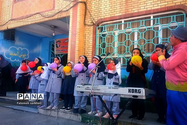 برگزاری جشن آغاز سال تحصیلی در مدرسه دخترانه ۱۷ شهریور شهرستان رباطکریم