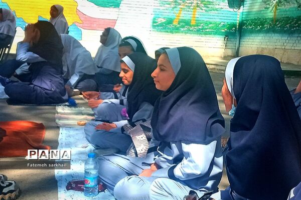 برگزاری جشن آغاز سال تحصیلی در مدرسه دخترانه ۱۷ شهریور شهرستان رباطکریم