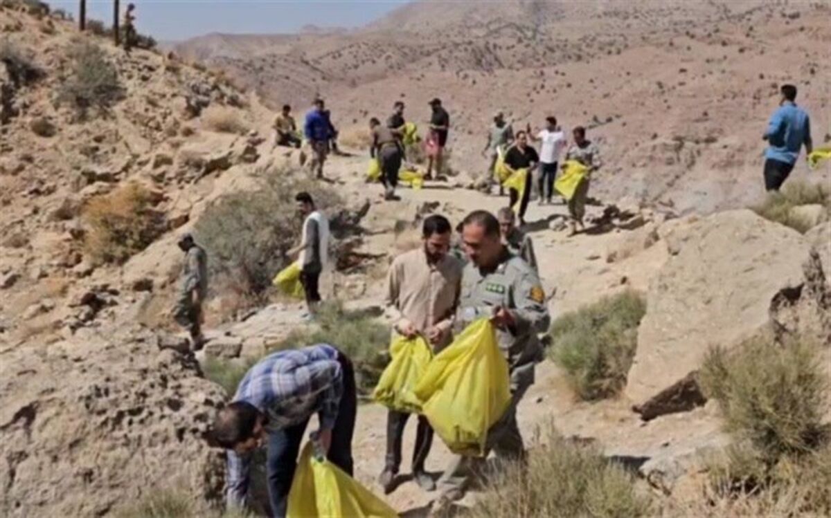 پاکسازی اثر طبیعی ملی غار رودافشان