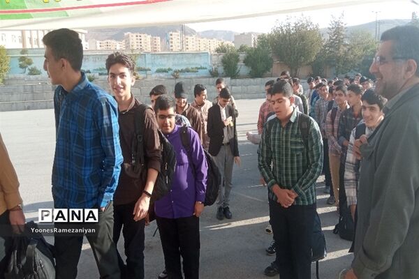 شروع ماه مهر، ماه علم و معرفت در دبیرستان علوم و معارف اسلامی شهرکرد