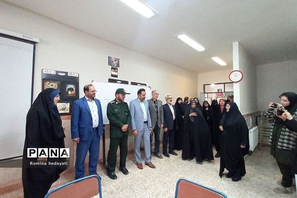 آیین بازگشایی مدارس در رودهن