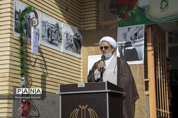 زنگ مهر و مقاومت در مدارس شهرستان محلات