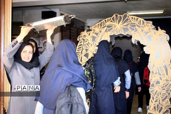 مراسم آغاز سال تحصیلی ۱۴۰۲_۱۴۰۳ و گرامیداشت هفته دفاع مقدس در دبیرستان دخترانه علمازاده