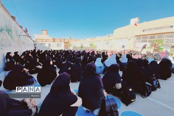 آغاز سال تحصیلی در دبیرستان شاهد مطهره