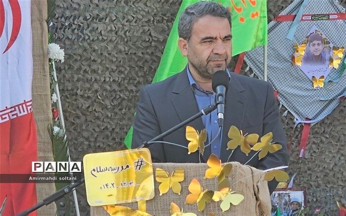 ایران همیشه به مفاخر فرهنگی خود در کشور افتخار می کند