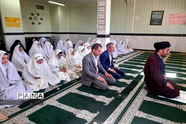 آیین نواختن زنگ مهر و مقاومت در شهرستان بام و صفی آباد