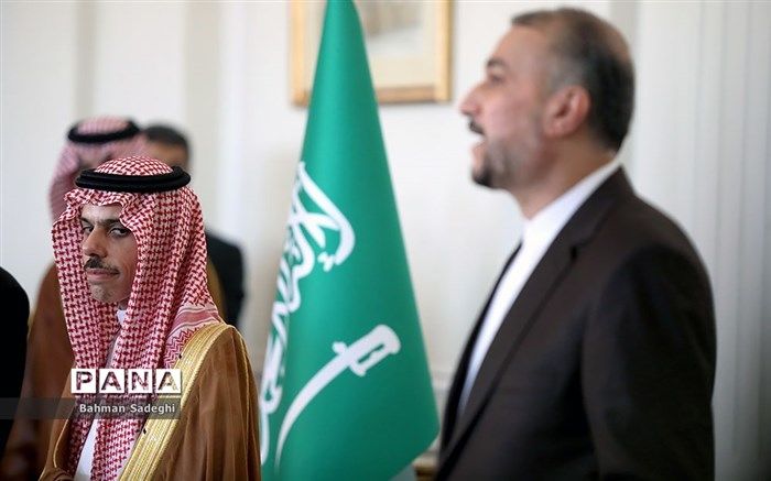 ‌گفت‌وگوی وزرای خارجه ایران و عربستان در نیویورک 