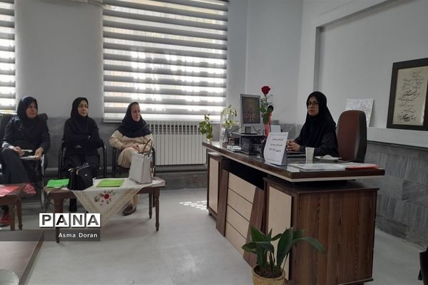 شروع سال تحصیلی جدید در دبیرستان حضرت زینب(س)