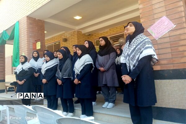 مراسم نمادین زنگ ایثار و مقاومت و بازگشایی آموزشگاه قلم چی در شهرستان بن