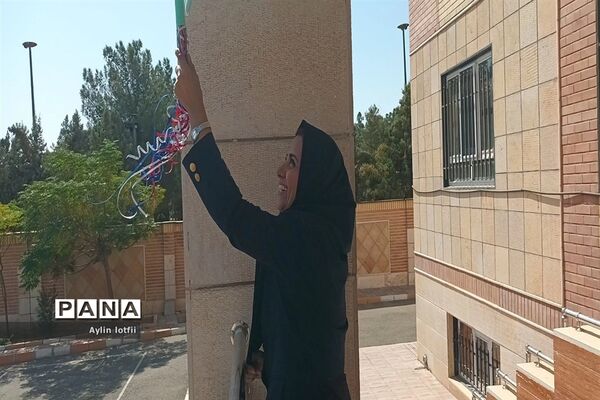 آیین بازگشایی مدارس در دبیرستان دخترانه خوارزمی شهرستان رباط‌کریم
