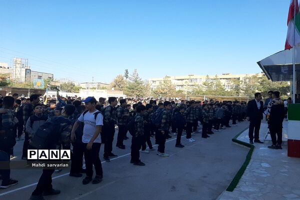 آغاز سال تحصیلی جدید باحضور پرشور دانش‌آموزان در دبیرستان پسرانه عبدالحسین قفلی