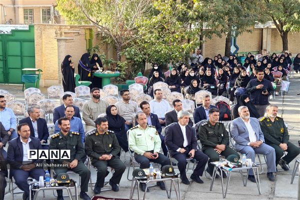 نواختن زنگ مهر، ایثار و مقاومت و آغاز سال تحصیلی جدید در کرمانشاه