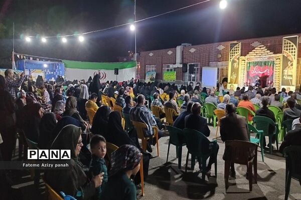 برگزاری یادواره شهدا در مدارس آباده