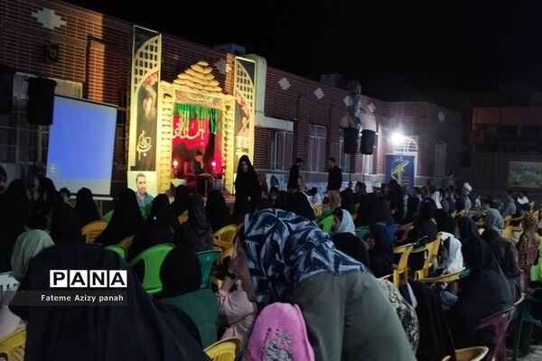 برگزاری یادواره شهدا در مدارس آباده
