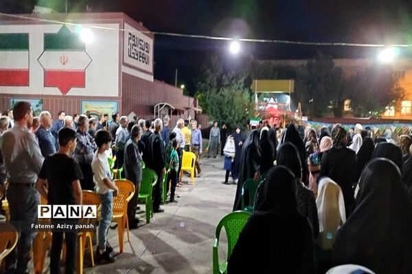برگزاری یادواره شهدا در مدارس آباده