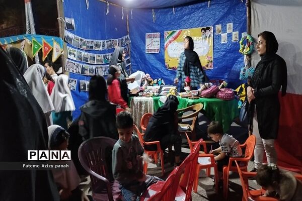 برگزاری یادواره شهدا در مدارس آباده