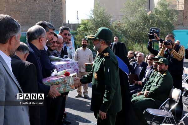 آیین آغاز سال تحصیلی با حضور معاون رئیس جمهوری در قم