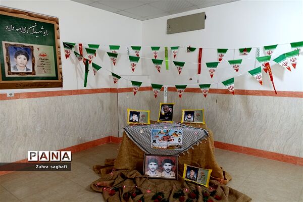 آغاز سال تحصیلی و گرامیداشت هفته دفاع مقدس در دبیرستان نمونه دولتی برکت