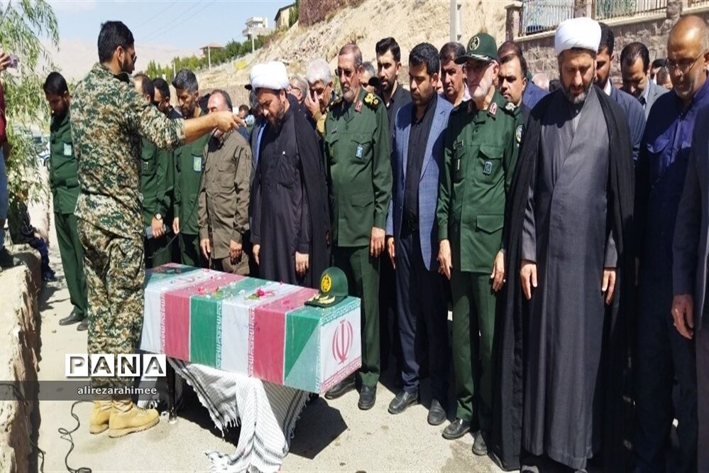 تشیع پیکر مطهر شهید گمنام در شهرستان فیروزکوه