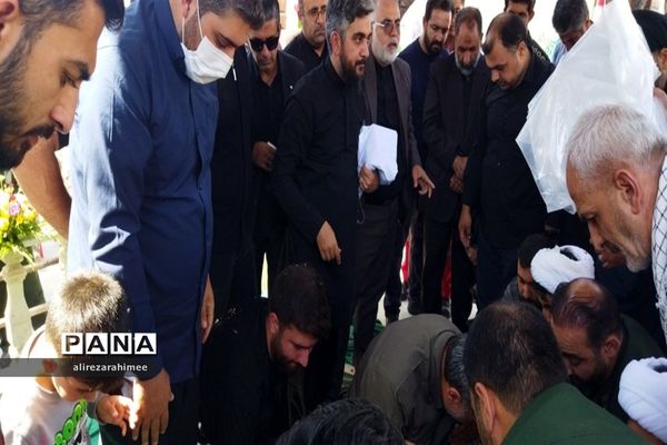 تشیع پیکر مطهر شهید گمنام در شهرستان فیروزکوه