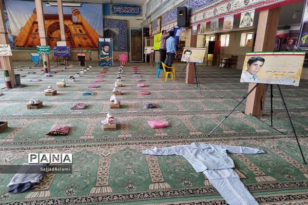 سومین رزمایش همدلی کمک به دانش‌آموزان نیازمند شهرستان اقلید در سال تحصیلی جدید