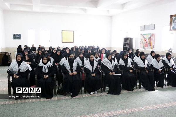 نواخته شدن زنگ مهر و مقاومت در مدارس شهرستان مهریز