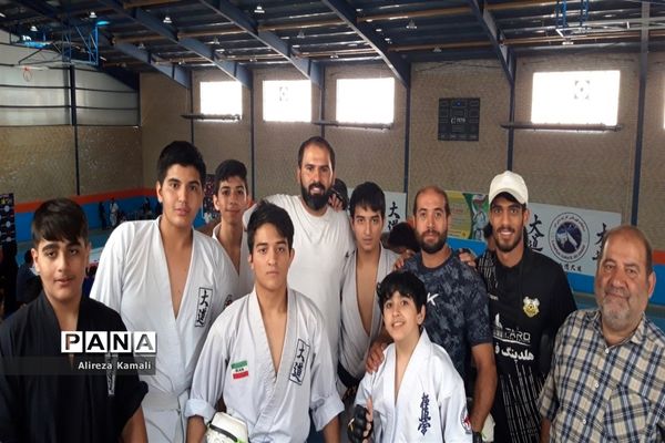 برگزاری مسابقات کشوری رزمی در صفادشت