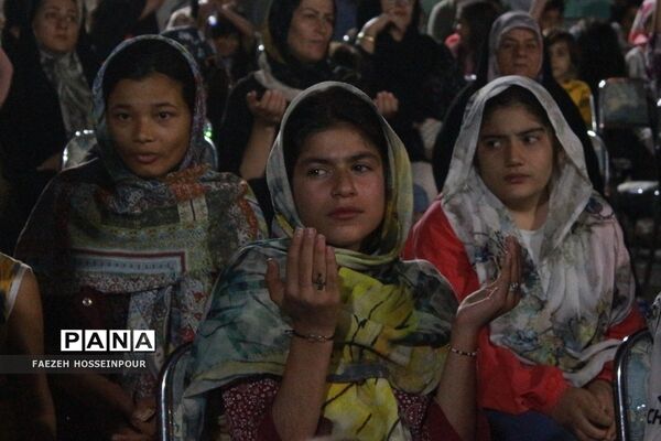مراسم جشن تاج‌گذاری و آغاز امامت امام زمان(عج) در شهرستان بهارستان