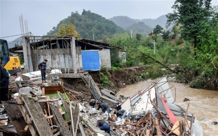 برآورد ۳۰۶ میلیارد تومان خسارت سیل منطقه آستارا به راه‌ها و ابنیه فنی