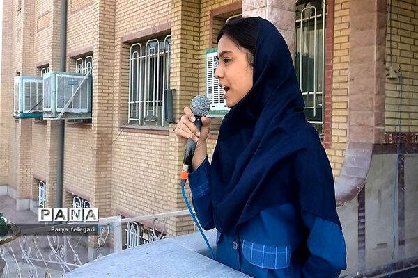 جشن آغاز امامت امام زمان(عج) و گرامیداشت هفته دفاع مقدس در هنرستان فدک