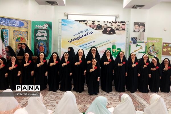 نواخته شدن زنگ نماز در دبستان طواف و معماریان ناحیه 2 شهرری