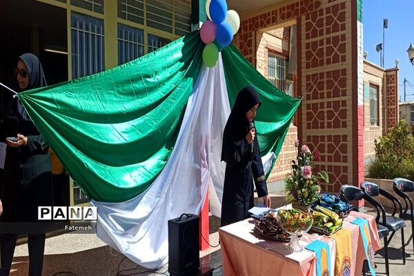 برگزاری جشن ولایت و امامت امام زمان (عج) در دبیرستان برادران طباطبایی شهرستان کاشمر