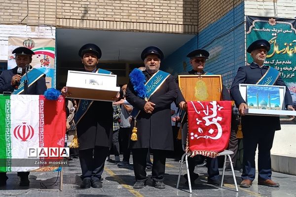 گلبانگ مهدوی در دبیرستان پسرانه دور اول ابرار