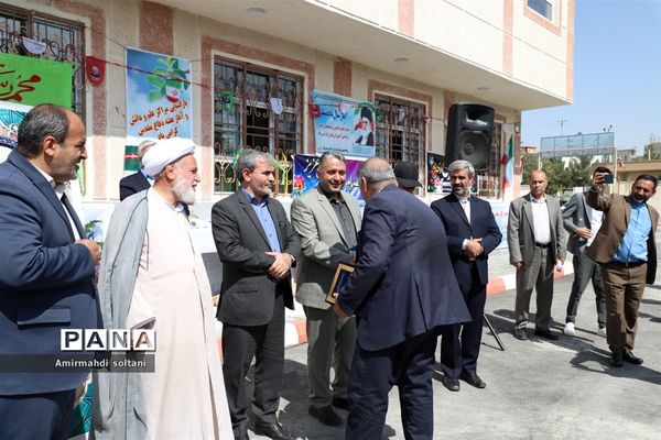 بهره‌برداری از پروژه‌های آموزشی خسروشاه