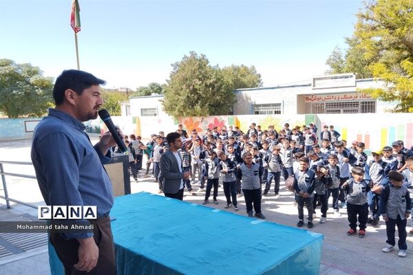 برگزاری جشن امامت در دبستان معلم شهرستان مانه و سملقان