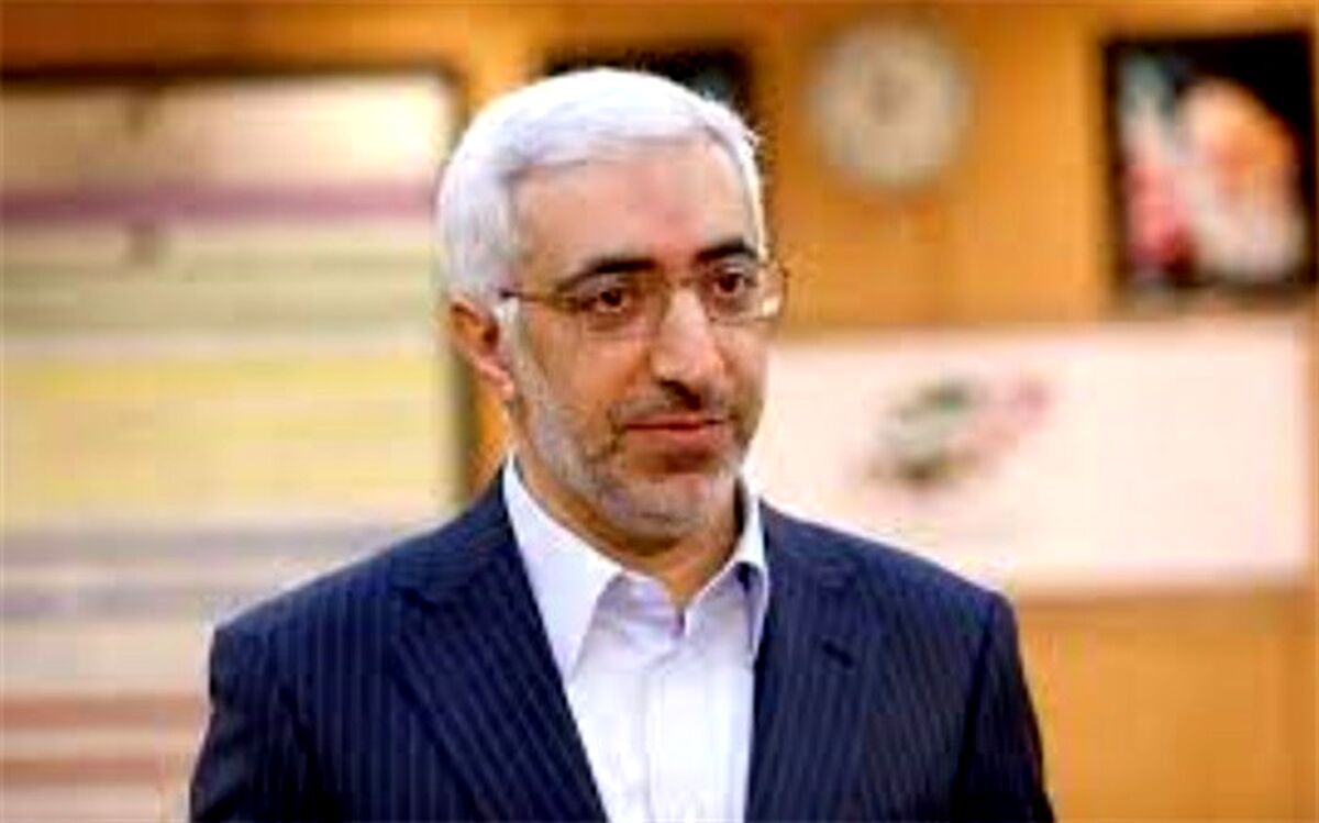 قبل از ورود سیمان به بورس ۷۰ درصد سیمان کشور توسط ۲۰ نفر دادوستد می‌شد