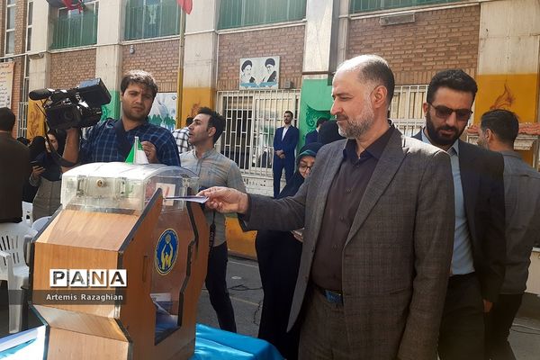 جشن عاطفه‌ها