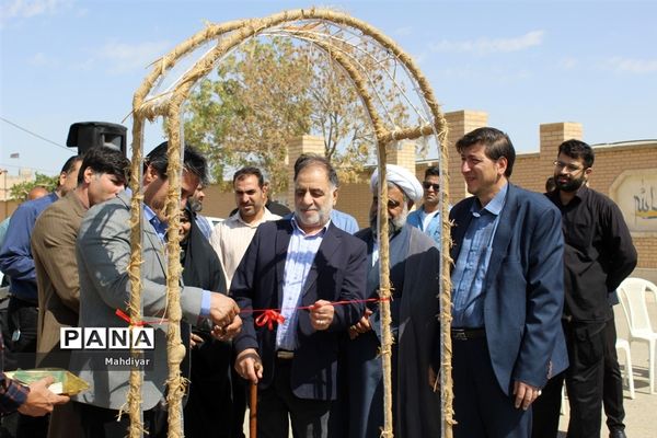 آیین افتتاحیه زمین چمن مصنوعی مدرسه شاه صاحب در شهر جوادآباد
