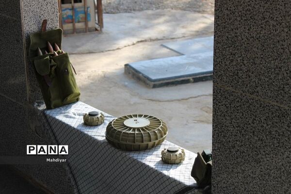گل باران مزار شهدای شهر جوادآباد