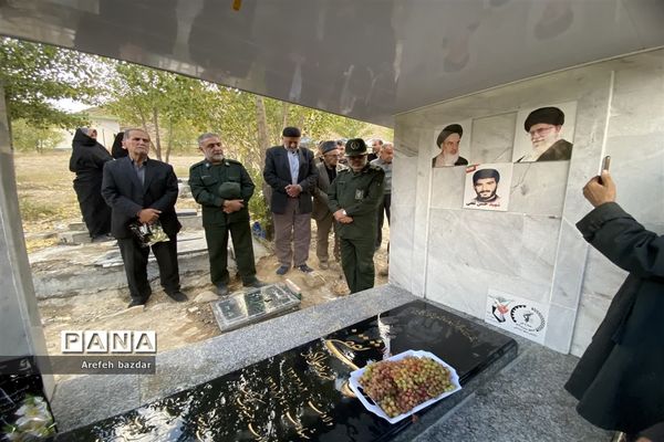 رونمایی از ساماندهی گلزار شهدا منطقه بلده