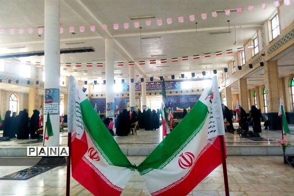 مراسم غبارروبی در گلزار شهدای شهرستان بن