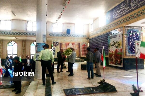 مراسم غبارروبی در گلزار شهدای شهرستان بن