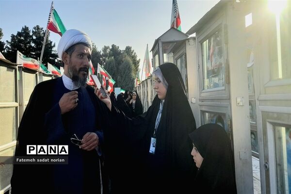 مراسم غبارروبی شهدا در آرامگاه خواجه ربیع