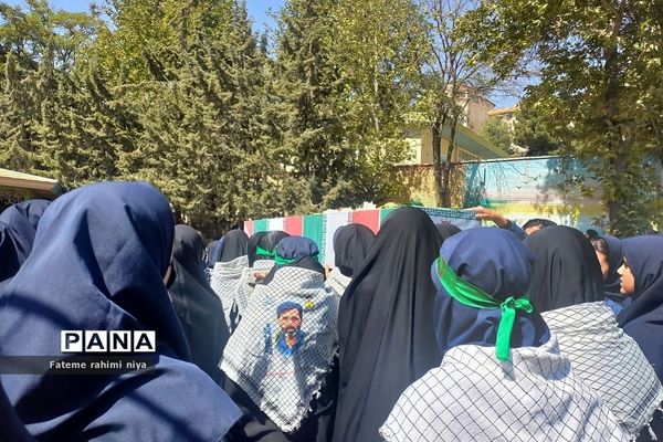 تشییع پیکر مطهر شهید گمنام در دبیرستان تربیت رودهن