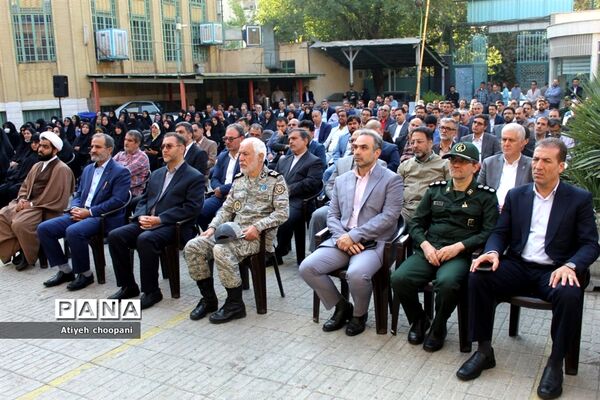 برگزاری صبحگاه مشترک بسیج فرهنگیان اداره‌کل آموزش و پرورش شهر تهران