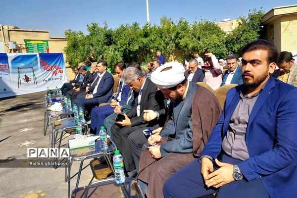 جشن عاطفه‌ها، همزمان با سراسر کشور در شیراز