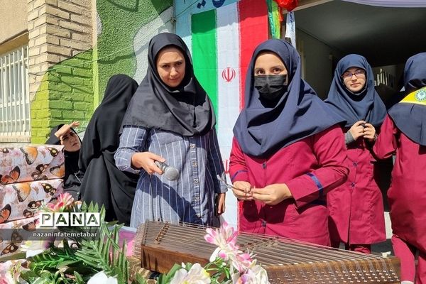 حال و هوای روزهای آغازین سال تحصیلی جدید در مدرسه حضرت  معصومه(س) شهرستان فیروزکوه