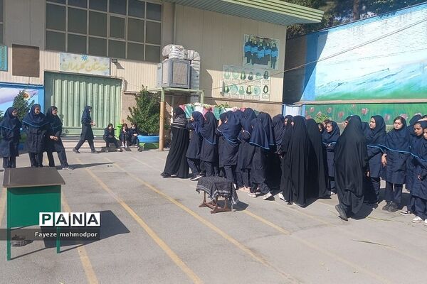 تشییع شهید گمنام در مدارس دخترانه رودهن